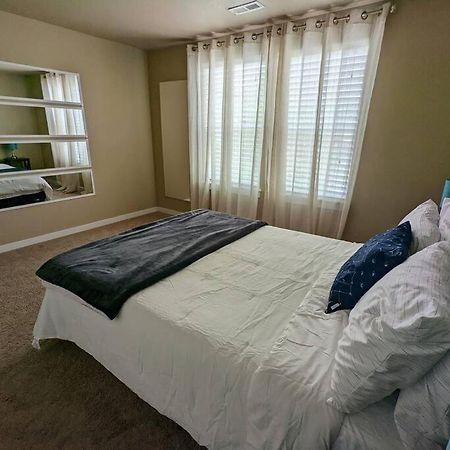 Spacious 3-Bedroom Home With Outdoor Space Eugene Eksteriør bilde