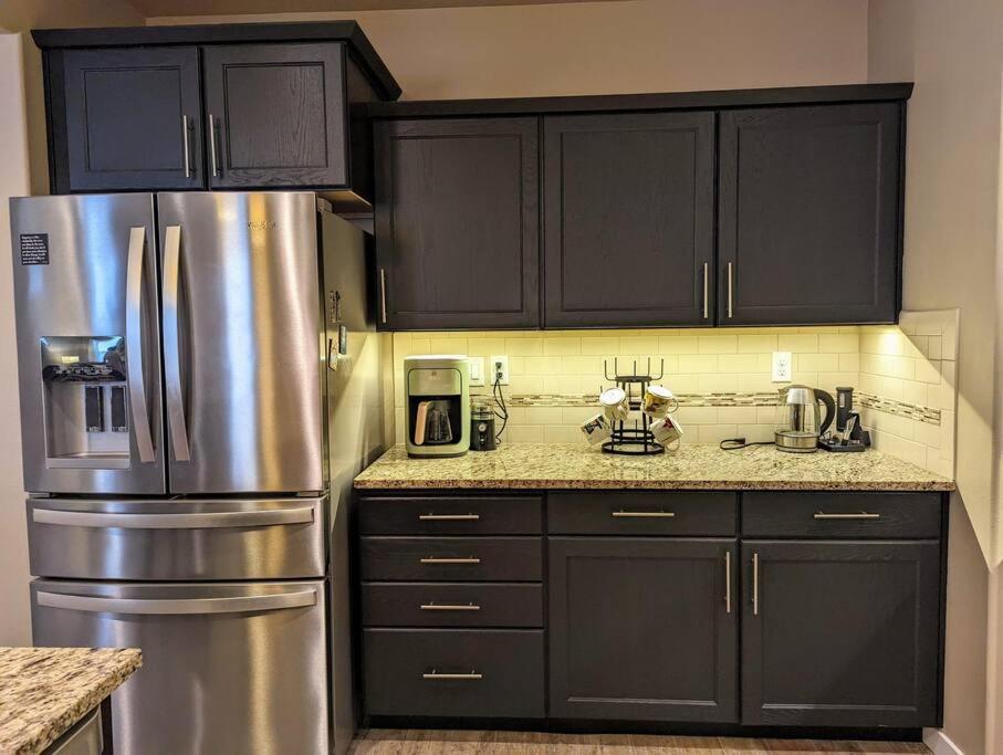 Spacious 3-Bedroom Home With Outdoor Space Eugene Eksteriør bilde