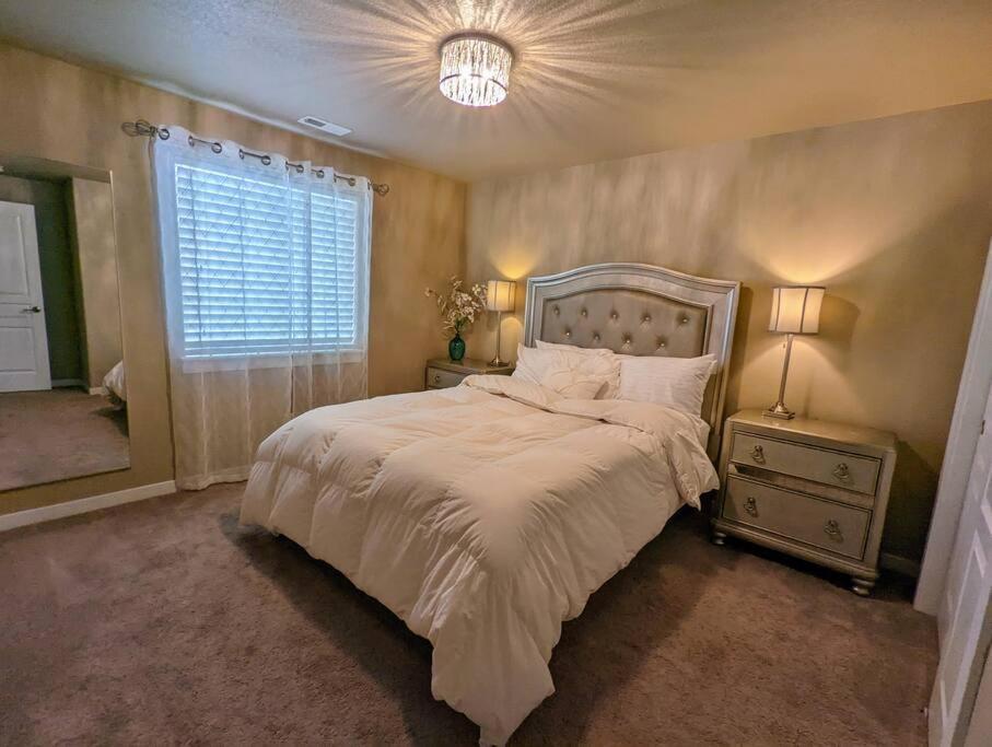 Spacious 3-Bedroom Home With Outdoor Space Eugene Eksteriør bilde