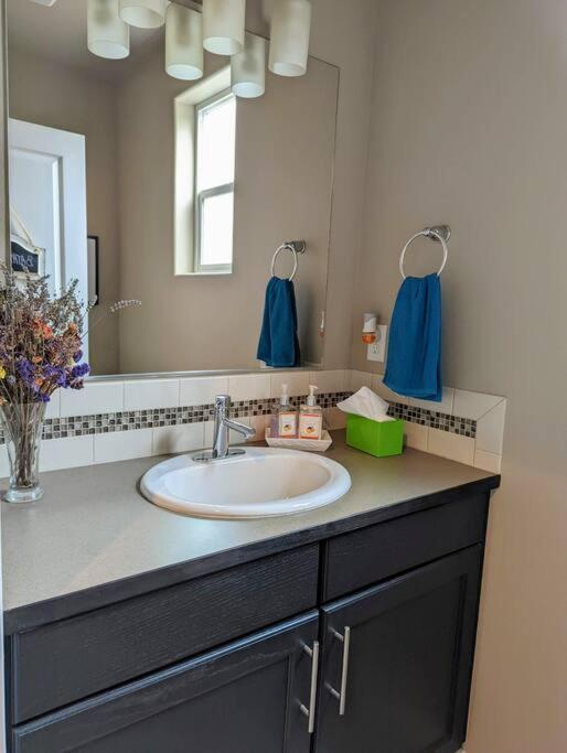 Spacious 3-Bedroom Home With Outdoor Space Eugene Eksteriør bilde