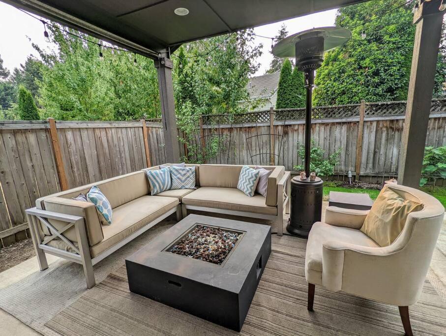 Spacious 3-Bedroom Home With Outdoor Space Eugene Eksteriør bilde